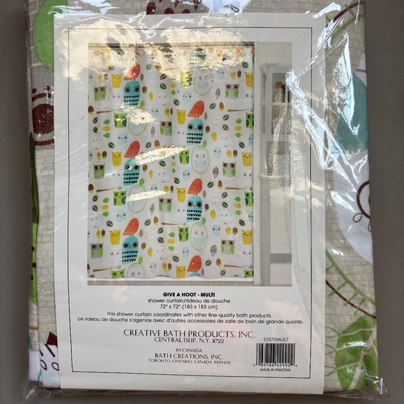 NIB Give a Hoot Shower Curtain and Hand Towel Cute Whimsy Fall Wildlife Decor - Picture 5 of 9